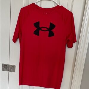 Under Armour Scarlet Tee with Black Emblem